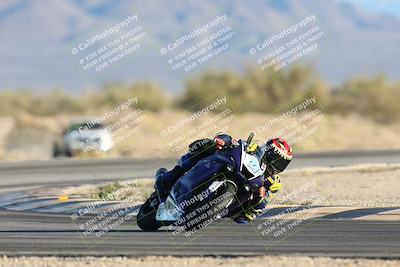 media/Dec-07-2025-CVMA (Sun) [[3e7d2de5dc]]/Race 16-Formula Middleweight/